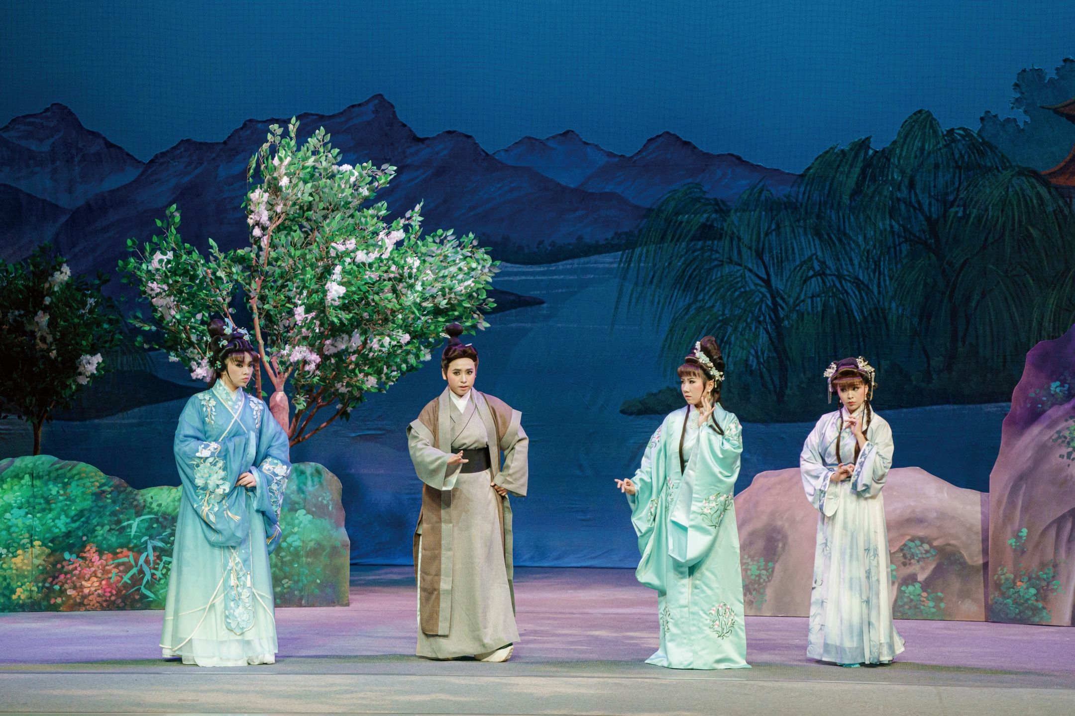 《無巧不成書》因為繼承家業引發了一場認親風波