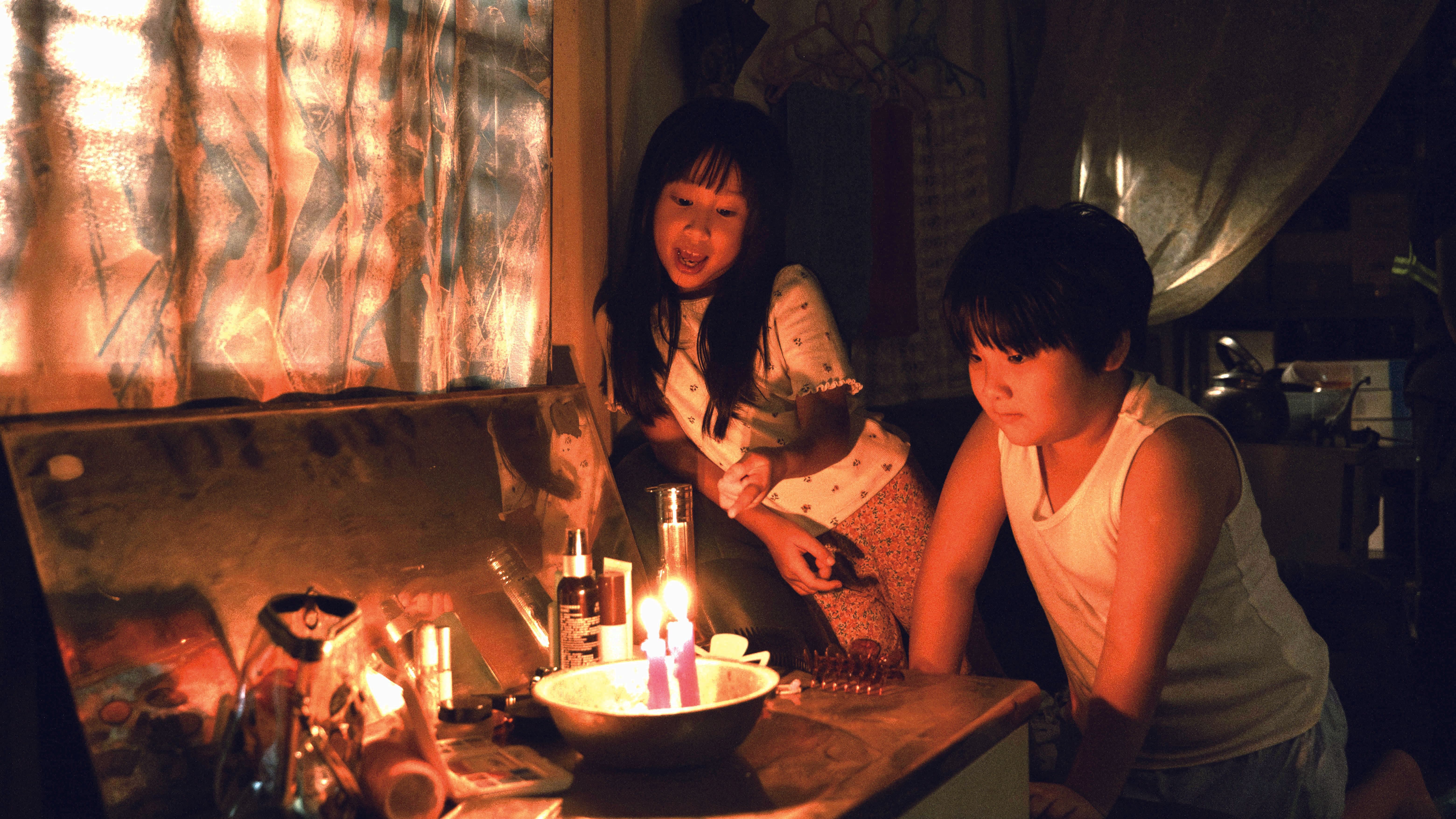 我們有美麗的蠟燭,停電也不怕