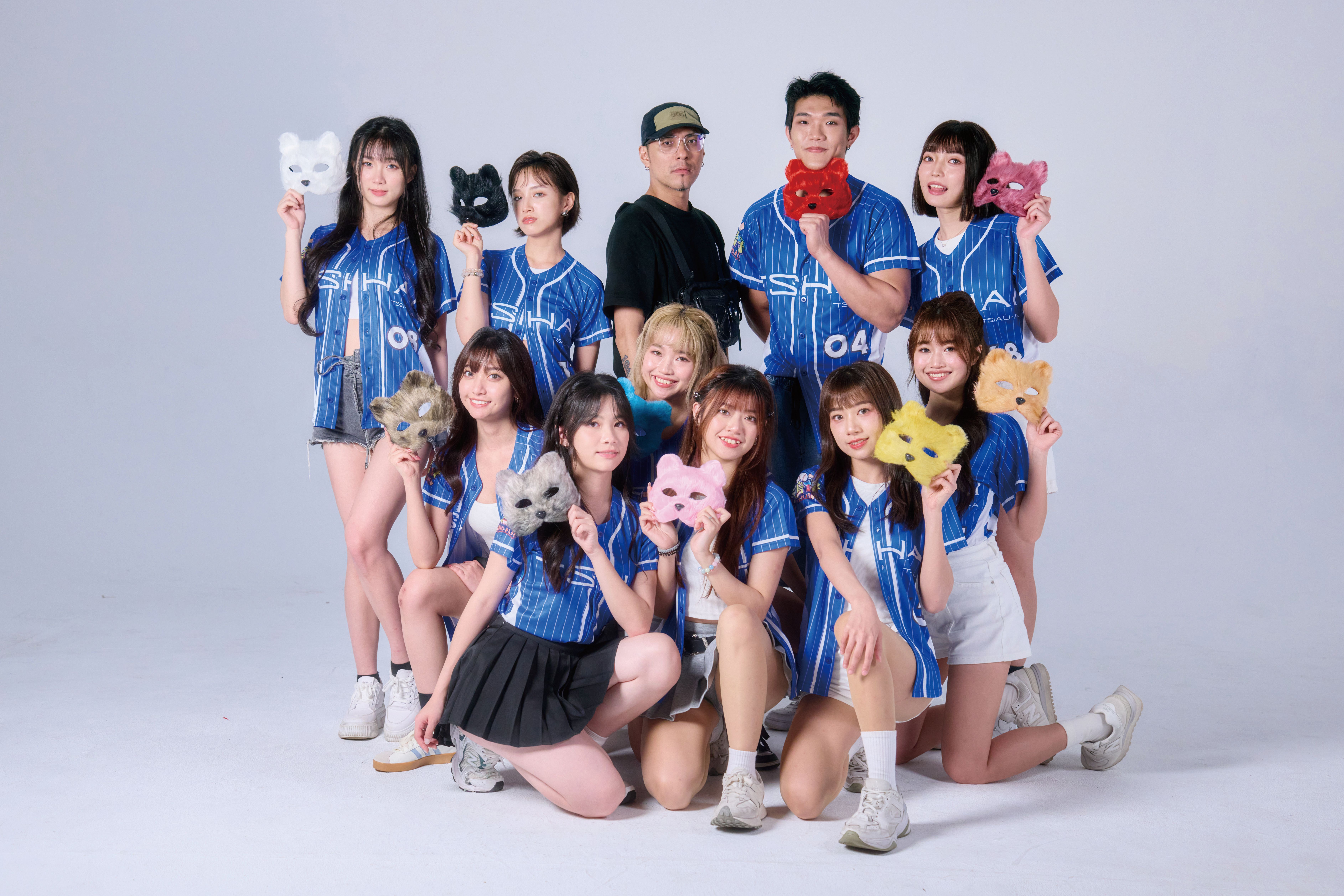 摘下面具的菜鳥們,展翅飛翔