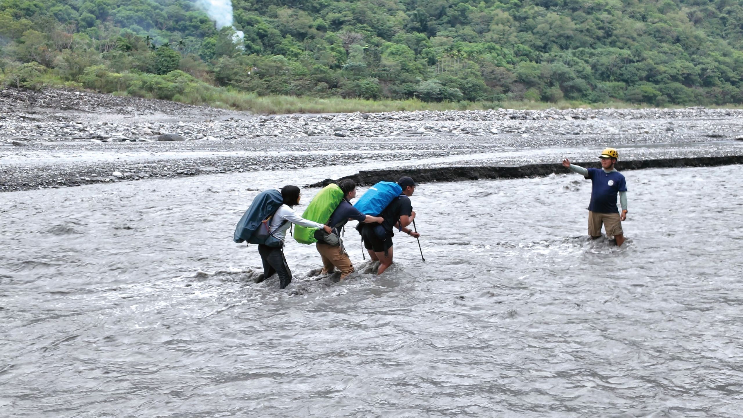 屏科大學生學習渡溪技巧