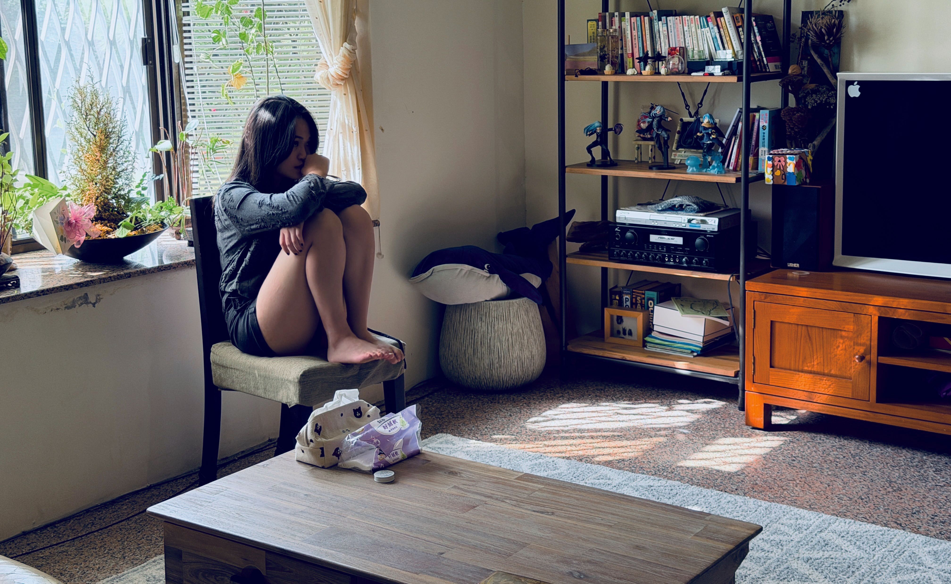 品蕙是外人眼中的完美女孩，但她內心有著深深的黑洞